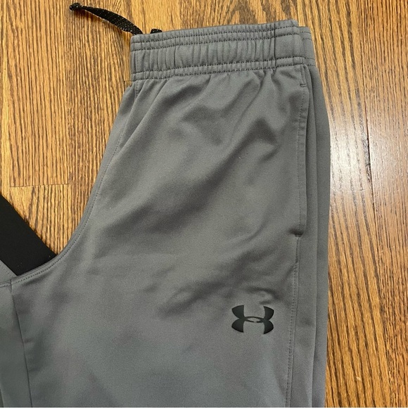 Under Armour Boys Athletic Pant Gray Black Size Large - Picture 3 of 10